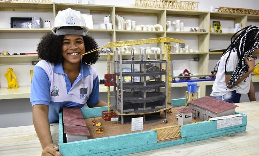 Fábrica-Escola capacita mão de obra para o mercado da construção civil em Salvador