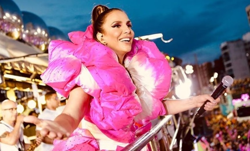 Ivete Sangalo curte Carnaval na &#8216;pipoca&#8217; disfarçada com o marido; veja