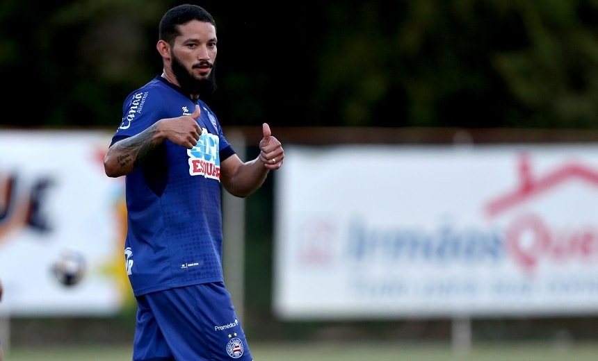 Recuperado, Arthur Caíke treinou com elenco do Bahia que encara o Sergipe nesta quarta