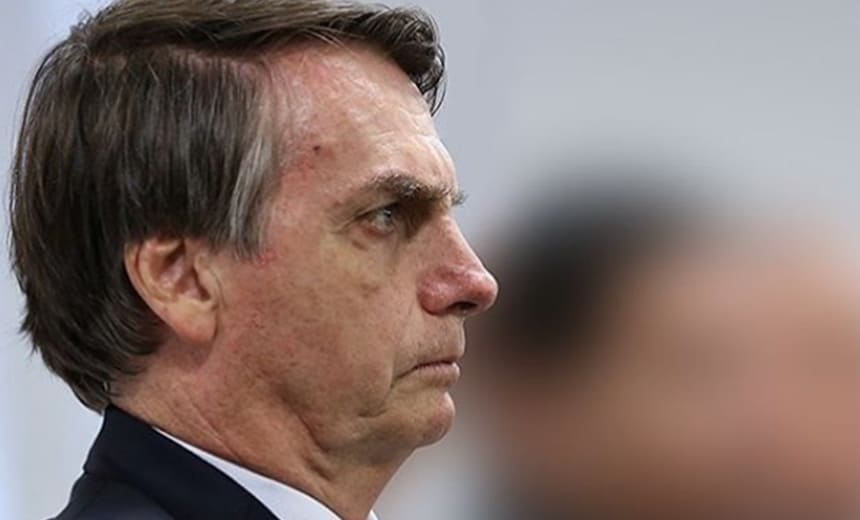 Bolsonaro diz que pretende retirar a Placa Mercosul de circulação