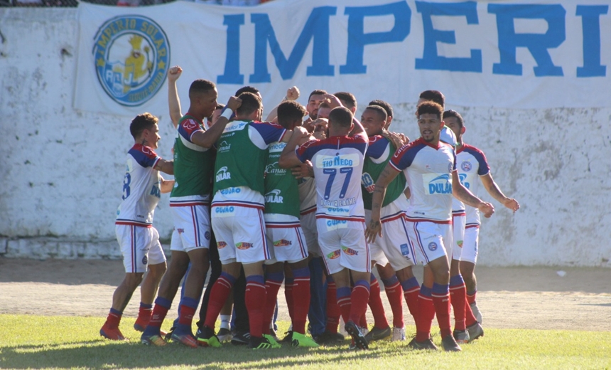 BAIANÃO: Bahia goleia e garante vaga na semifinal, enquanto Vitória acaba eliminado