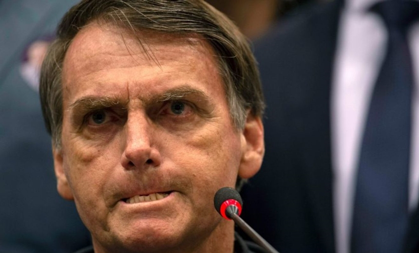 Após ação no STF, Bolsonaro apaga postagens sobre &#8216;golden shower&#8217;