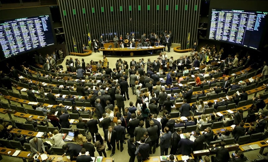 Líderes de 13 partidos anunciam apoio à reforma da Previdência, mas impõem condições