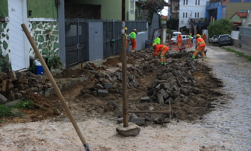 Moradores e comerciantes enaltecem requalificações de vias na Lapinha e Barbalho