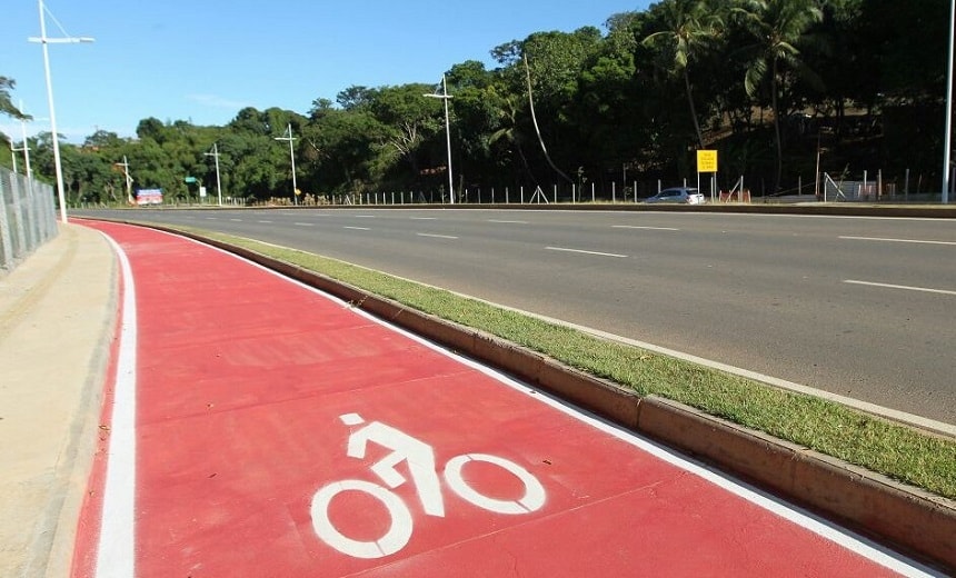 Ciclovias na Avenida Paralela são aprovadas por ciclistas; ?estrutura de primeiro mundo?