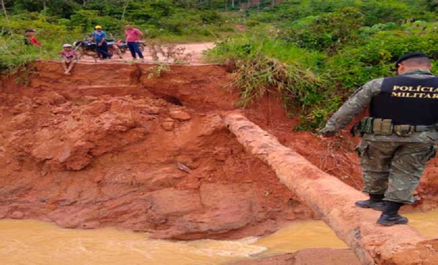 Tromba d&#8217;água causa rompimento de barragem em Rondônia; 50 famílias estão isoladas