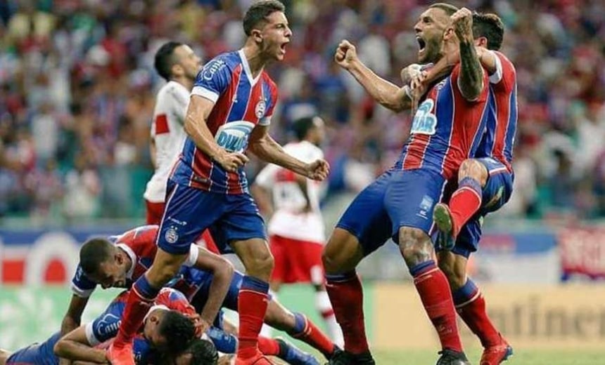 Nos acréscimos, Bahia vence CRB e avança à quarta fase da Copa do Brasil