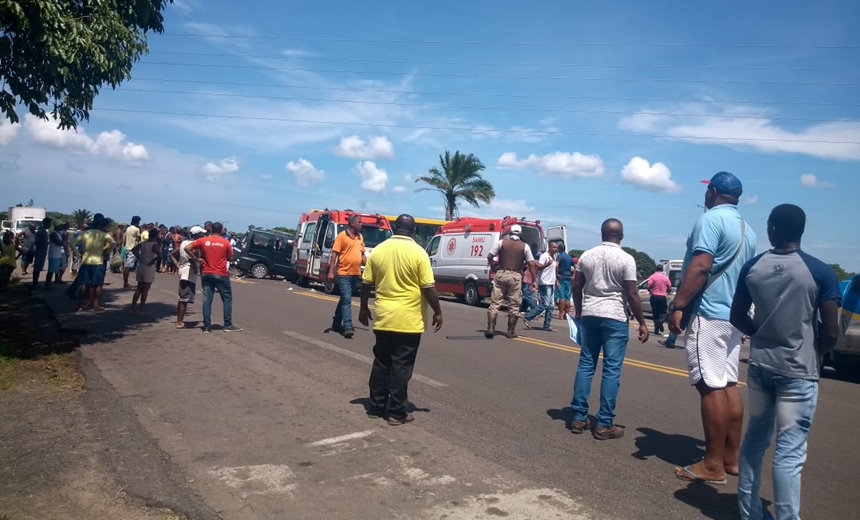 Acidente com ônibus escolar deixa feridos na estrada que liga Nazaré a Bom Despacho