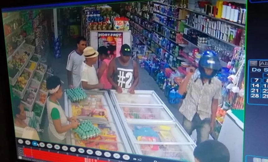 Criança é baleada durante assalto a mercadinho no sul da Bahia