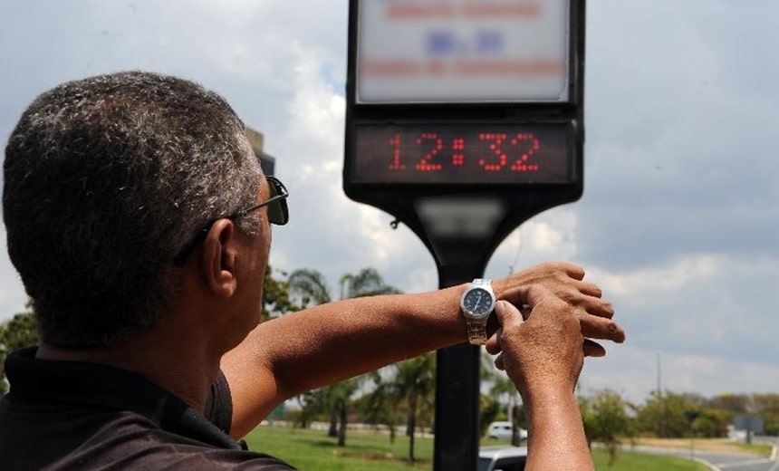 Brasil deixará de adotar horário de verão a partir de 2020