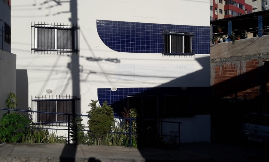 Posto de saúde é arrombado no bairro Costa Azul, em Salvador