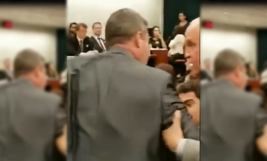 Durante sessão na Câmara dos Deputados, líder do PSL dispara: &#8220;A Bahia é um lixo&#8221;