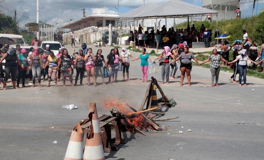 Governo do AM confirma 42 novas mortes em presídios; total chega a 57