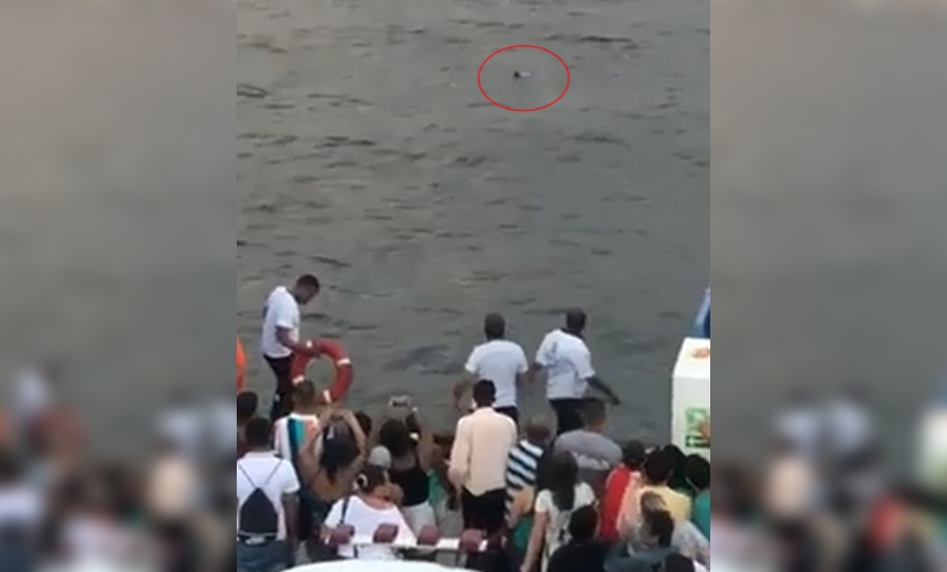 Passageiro morre após cair no mar durante travessia Salvador/Ilha de Itaparica