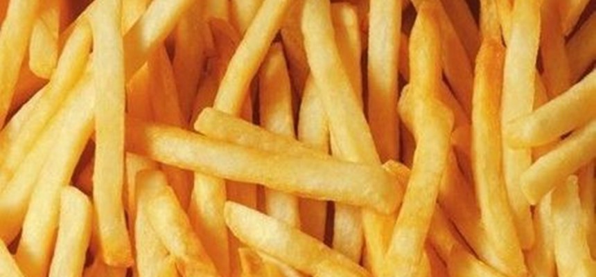 Promoção de batata frita grátis começa hoje; confira locais da campanha