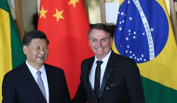 Brasil e China firmam acordos em áreas como política, comércio e saúde; confira