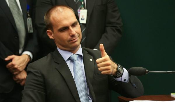 Eduardo Bolsonaro é expulso do PSL; "qual crime cometi?"