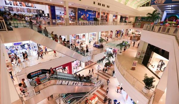 Shoppings abrem mais cedo na próxima sexta-feira para "Black Friday"