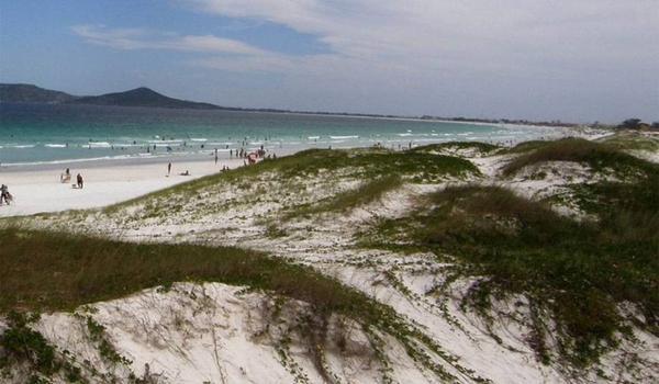 Confira as praias que estão impróprias para banho nesse final de semana em toda a Bahia