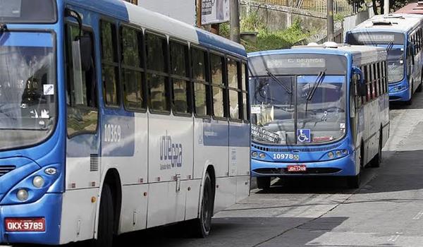 São Cristóvão: disfarçados, suspeitos entram em garagem de empresa de ônibus, rendem funcionários e roubam quantia