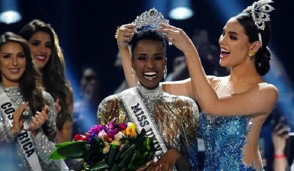 Candidata da África do Sul é coroada como Miss Universo 2019