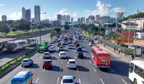 Salvador é a capital brasileira que tem a menor taxa de mortes no trânsito, diz pesquisa