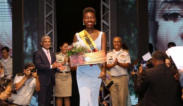 Modelo internacional, moradora do Calabar vence 5º edição do concurso Garota BCS