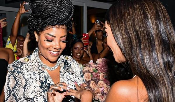 Ludmilla se casa com namorada, Brunna Gonçalves, em festa surpresa; assista