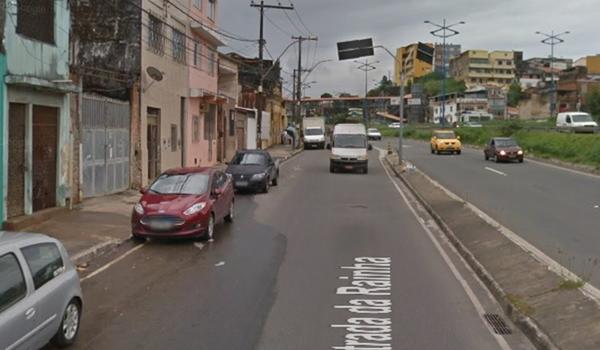 Corpo é encontrado com marcas de arma branca na Baixa de Quintas