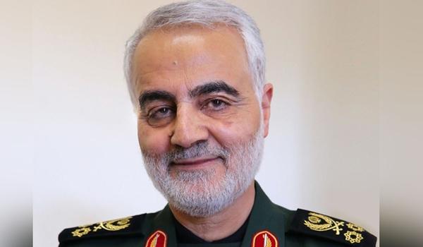 Multidão se reúne em funeral de general iraniano morto em ataque dos EUA