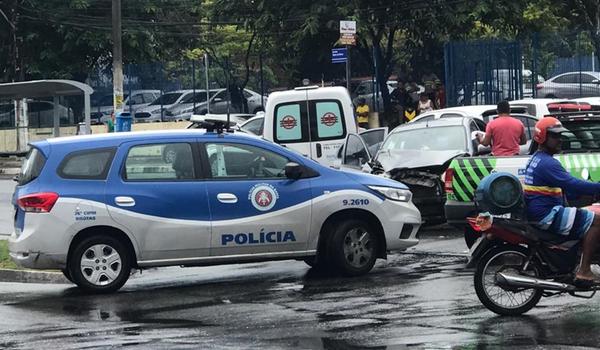 Urgente! Tentativa de assalto deixa feridos, causa tiroteio e pânico da Vasco da Gama; assista 