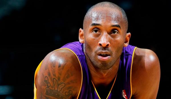 Kobe Bryant morre em acidente de helicóptero nos EUA, diz site