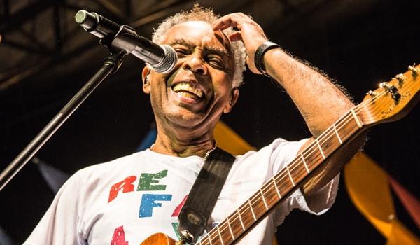 Gilberto Gil se apresenta na Concha Acústica em fevereiro