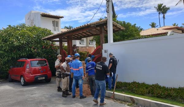 Cinco casas são flagradas com "gato" de água em Vilas do Atlântico