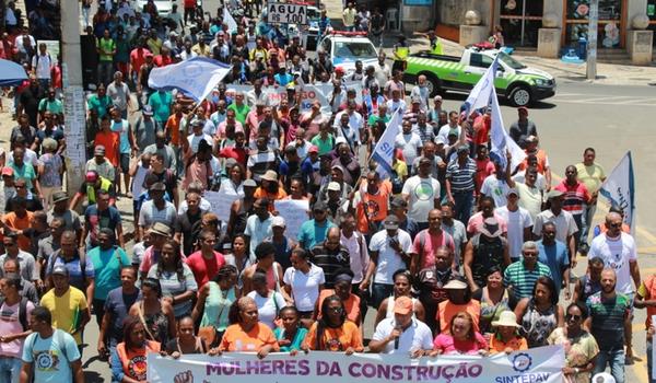 Em campanha salarial, trabalhadores da construção pesada prometem caminhada nesta sexta-feira