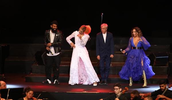 Shows de Daniela e Caetano: confira os melhores momentos do show de 50 anos da Tv Aratu