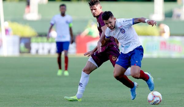 Em Pituaçu, Bahia sai na frente, mas cede empate; Em Conquista, Vitória leva melhor diante do 'xará' 