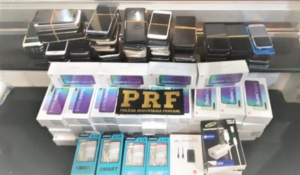 Carga com mais de 180 celulares sem nota fiscal é apreendida pela PRF em Feira de Santana 