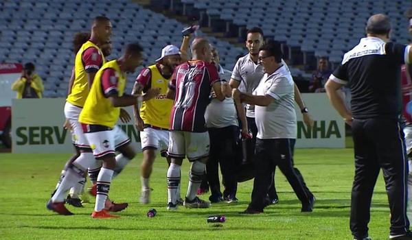 Bahia dá vexame e é eliminado da Copa do Brasil; Tricolor volta às atenções para Copa do Nordeste 