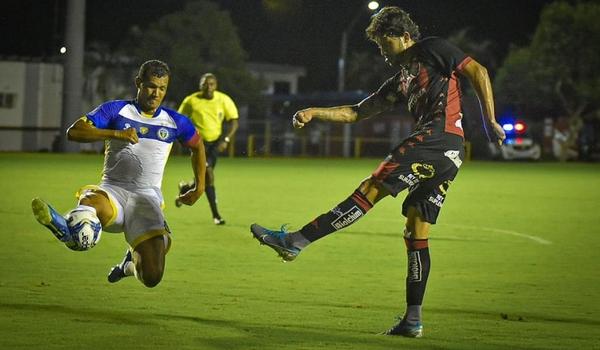 Vitória tropeça diante do Frei Paulistano e se afasta da liderança na Copa do Nordeste