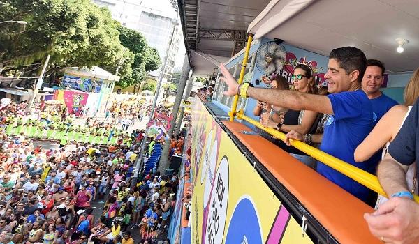 "Polícia tem que ter presença ostensiva", diz ACM Neto sobre atuação da PM no Carnaval