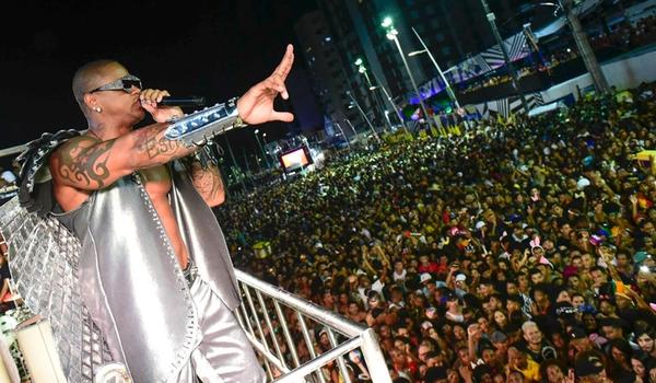 CARNAVAL AO VIVO! Ivete Sangalo, Léo Santana e Cláudia Leitte direto dos circuitos; assista tudo