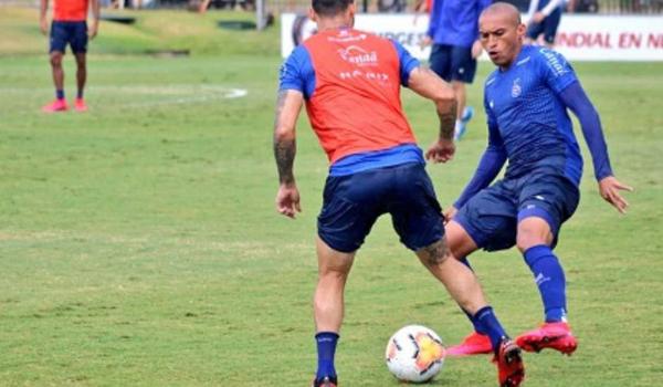 Copa Sul-Americana: apesar da vantagem, Bahia enfrenta o Nacional-PAR em busca de uma nova vitória