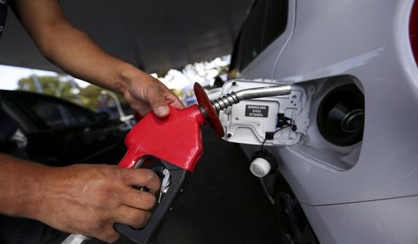 Petrobras anuncia redução nos preços da gasolina e do diesel