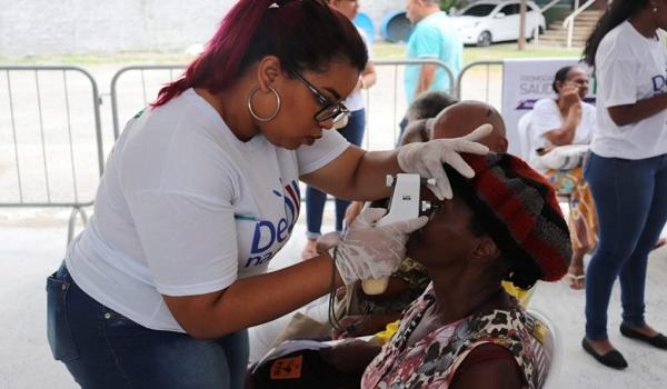 Instituto oferece mais de 200 atendimentos oftalmológicos no bairro de Valéria