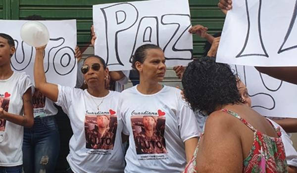 "Ele não me ouviu": mãe de soldado morto na Timbalada pediu para filho não ir à festa; veja vídeo