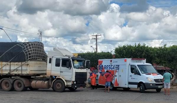 Caminhoneiro com suspeita de coronavírus é flagrado na BR-116 e encaminhado a UPA