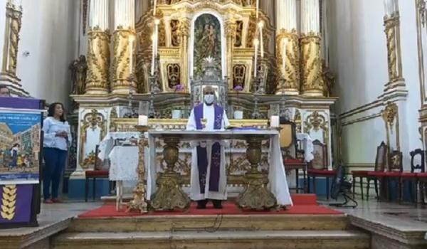 Bênção Especial: após missa, imagem  do Senhor do Bonfim percorre ruas de Salvador; confira