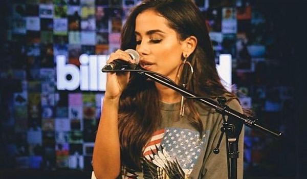 Na contramão de outros artistas, Anitta diz que não vai fazer live para evitar críticas; veja vídeo 