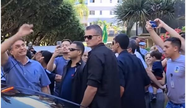 "Bolsonaro atrapalha combate ao coronavírus", afirma ONG Humans Right Watch 